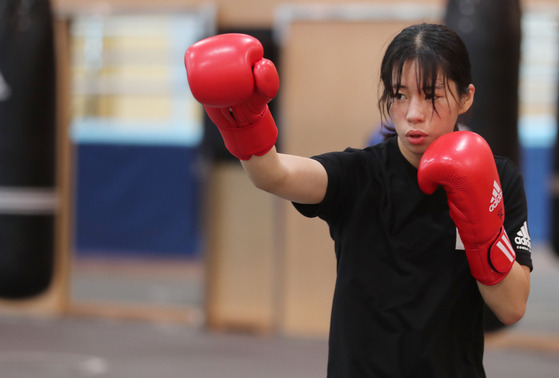 Korea's Im Ae-ji trains at the Jincheon National Training Center in Jincheon, North Chungcheong on Nov. 10, 2020. [YONHAP]