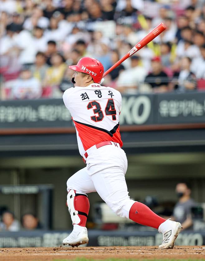 1회 3루타를 친 KIA 최형우. KIA 타이거즈 제공