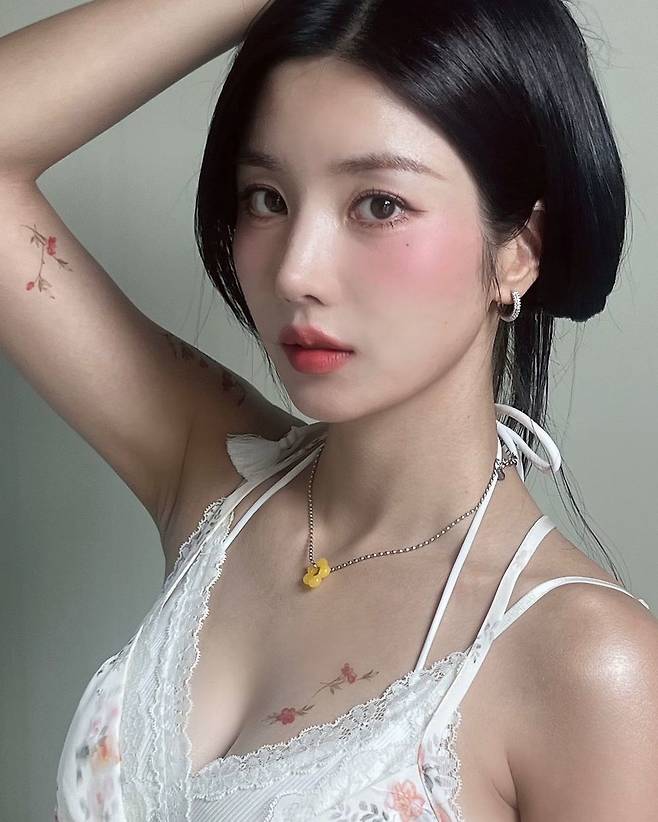 권은비 소셜미디어