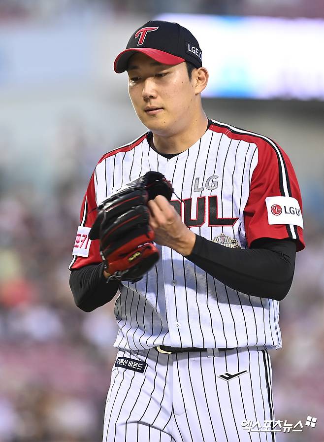 LG 투수 손주영은 11일 잠실구장에서 열린 '2024 신한 SOL Bank KBO 리그' NC와 주말 3연전 마지막 경기에서 선발 등판했다. 이날 6이닝 1실점으로 팀 승리에 힘을 보탰다. 잠실, 고아라 기자