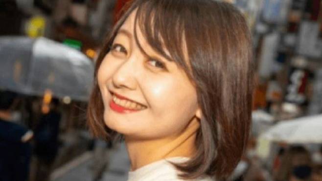 일본 프리랜서 아나운서 가와구치 유리가 "여름철 냄새나는 남성이 싫다"는 내용의 글을 올려 논란에 휩싸였다. [사진출처=온라인 커뮤니티 갈무리]