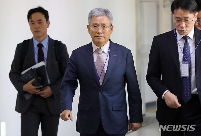 [세종=뉴시스] 강종민 기자 = 김동철 한국전력공사 사장. 2023.11.08. ppkjm@newsis.com