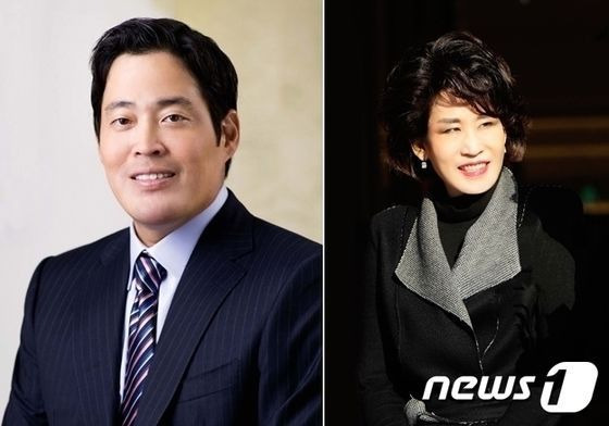 정용진 신세계그룹 회장(왼쪽)과 정유경 신세계 총괄사장(오른쪽)ⓒ News1