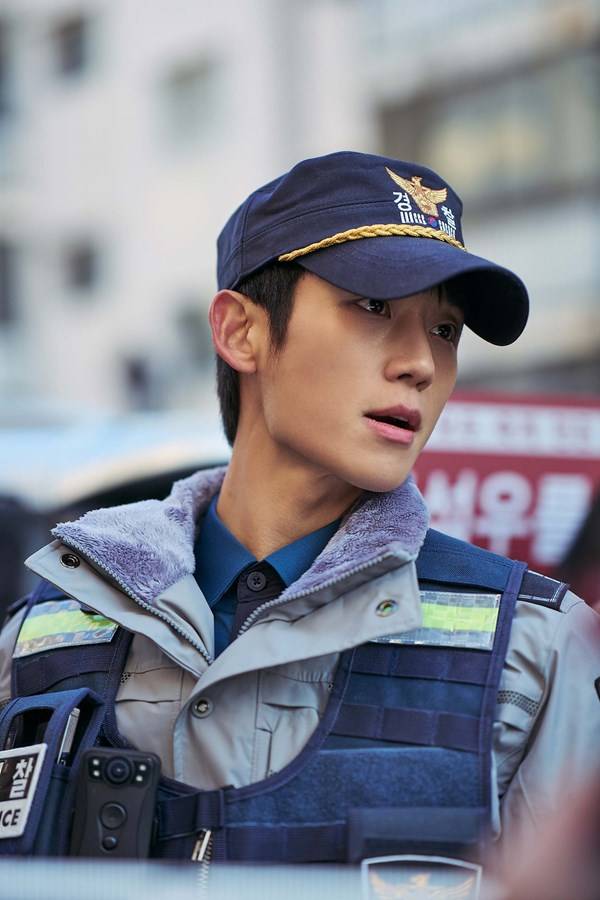 사진 출처=&nbsp;CJ ENM 제공/ '베테랑2' 정해인 스틸컷.