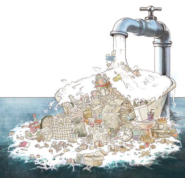 수도꼭지에서 쓰레기가 콸콸 쏟아지고 있다. 꼭지를 잠그지 않고 욕조 밖으로 넘쳐 흐르는 쓰레기를 막아낼 수는 없다. 해양 쓰레기를 덜 만드려는 노력, 꼭지를 잠가야 할 때가 왔다. 일러스트=신동준 기자