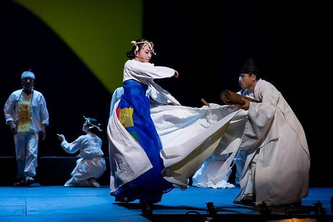 The National Changgeuk Company of Korea’s hit performance of “Madame Ong” is making a return after five years to celebrate the 10th anniversary of its premiere. [NATIONAL THEATER OF KOREA]