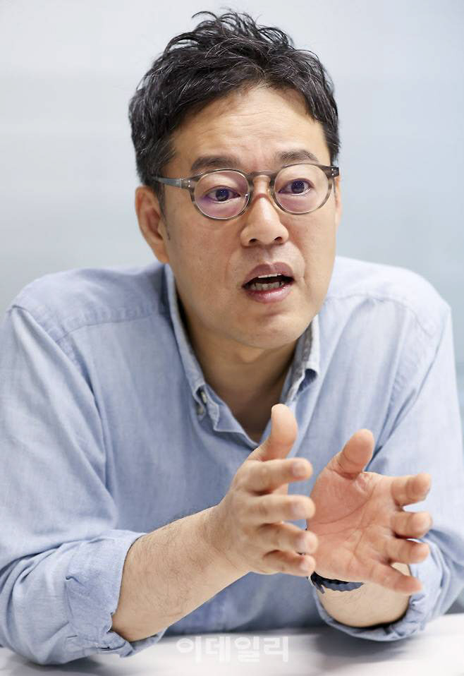 김동식 인터파크커머스 대표가 2일 서울 중구 이데일리 사옥에서 이데일리와 인터뷰를 하고 있다. (사진= 이영훈 기자)