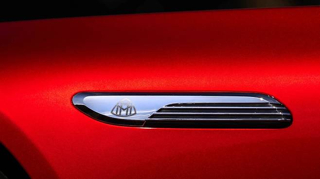 마이바흐 SL 680 모노그램 시리즈