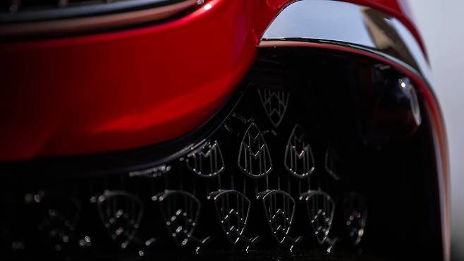 마이바흐 SL 680 모노그램 시리즈