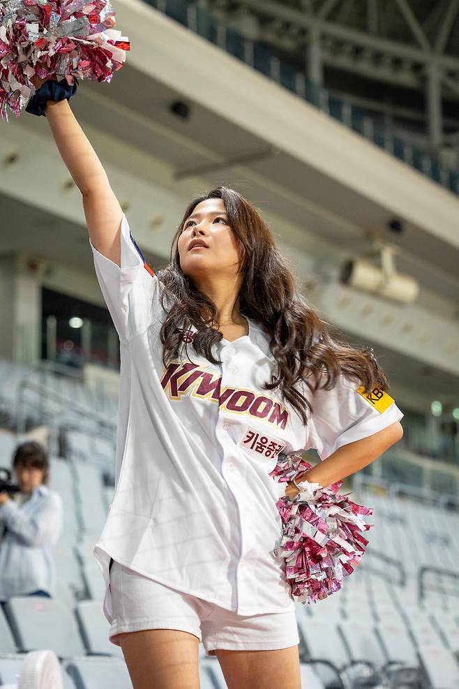 땀으로 샤워하기 일보직전. /이건송 영상미디어 기자