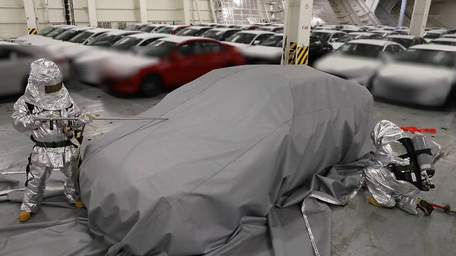 &nbsp;현대글로비스가 완성차 해상운송시 발생할 수 있는 화재에 대비해 선내 맞춤형 대응 시스템을 강화했다