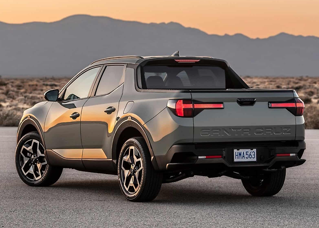 현대자동차 라이프스타일 픽업트럭 싼타크루즈가 미국 젊은층으로부터 인기를 끌고 있다.