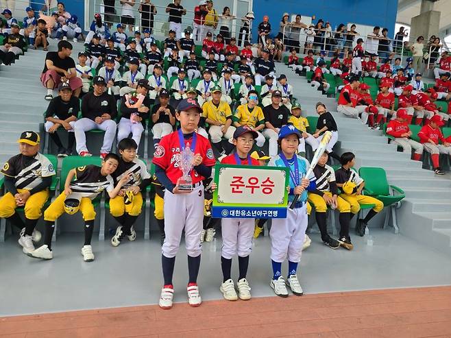 꿈나무 현무리그에서 준우승을 차지한 구리광개토유소년야구단. /구리광개토유소년야구단 제공