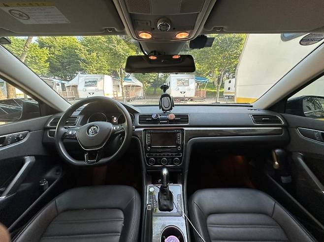 폭스바겐 파사트 TSI 인테리어 사진=육동윤 글로벌 이코노믹 기자