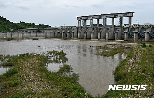 임진강 남한 최전방 댐인 군남댐[뉴시스]