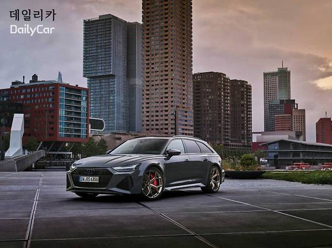 아우디, RS6 퍼포먼스