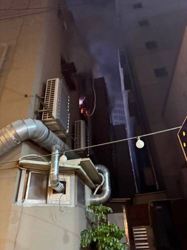 화재 현장. 부산소방재난본부 제공.