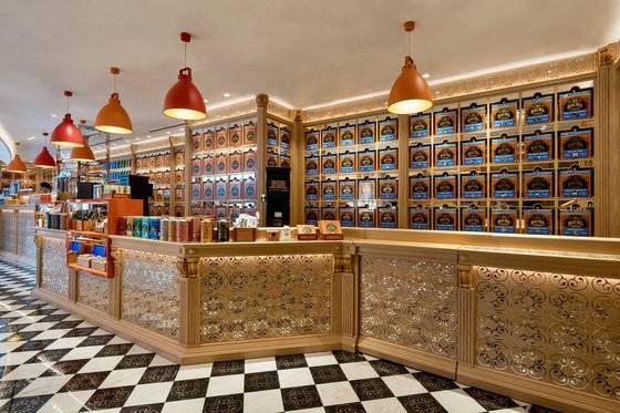 롯데백화점은 이달 1일 서울 청담동에 바샤커피 청담 플래그십 스토어를 열었다. 사진 롯데백화점