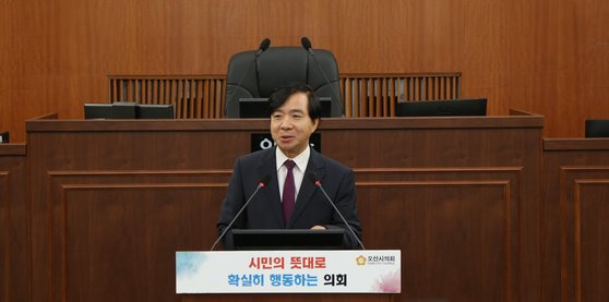 한신대 강성영 총장이 인사말을 전하고 있다.