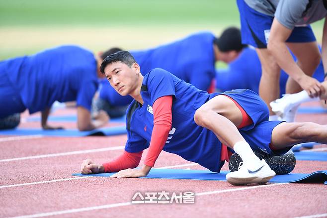 축구대표팀 정우영이 2일 고양종합운동장에서 훈련을 하고 있다. 축구대표팀은 5일 서울월드컵경기장에서 팔레스타인과 북중미월드컵 아시아 지역 3차 예선 1차전을 치른 뒤 10일 오만과 2차전을 소화한다.  2024. 9. 2. 고양 | 최승섭기자 thunder@sportsseoul.com