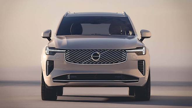볼보 'XC90 페이스리프트'