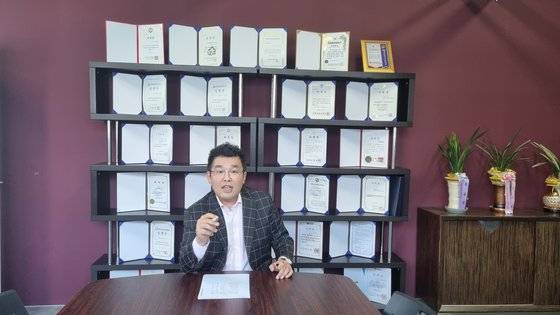 이기동 한국금융범죄예방연구센터 소장이 인터뷰하는 모습. 사진 본인