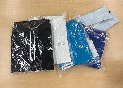 기자가 C커머스에서 구매한 골프웨어들.