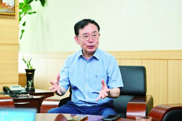 전무수 인천신용보증재단 이사장. 조병석기자