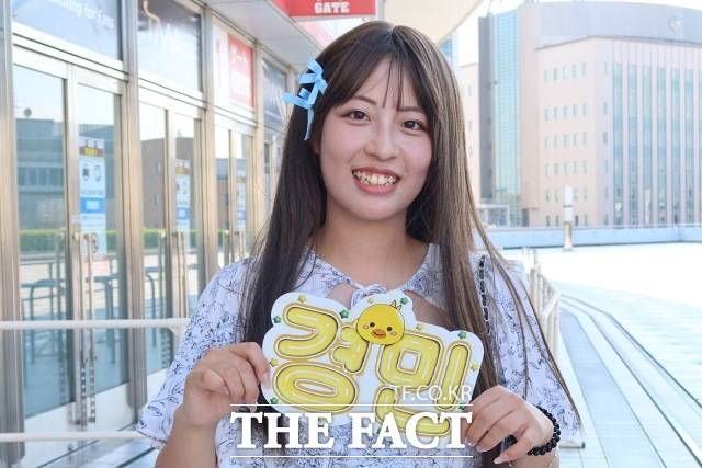 7일 '2024 더팩트 뮤직 어워즈' 개막을 앞둔 일본 오사카 교세라 돔 오사카에서 만난 투어스(TWS) 팬 후카 씨. 6개월 전 투어스의 팬이 됐고 경민을 가장 좋아한다고 밝혔다. /이상빈 기자