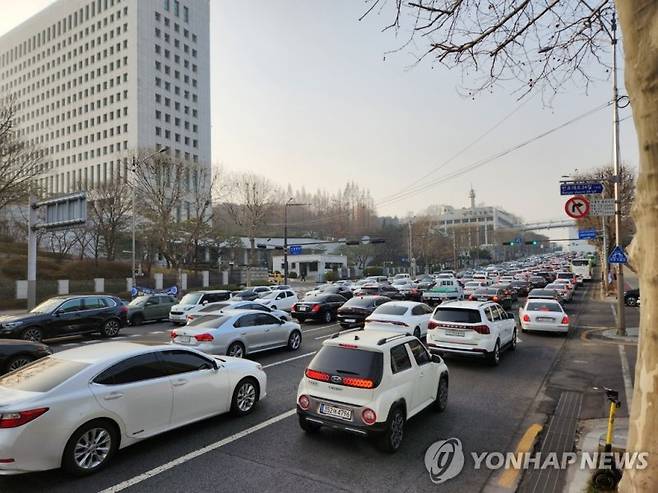 교통정체 자료사진. 연합뉴스