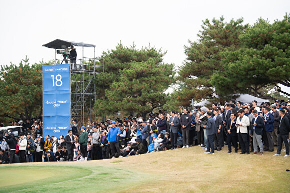 구미시가 2024 KPGA 코리안투어 ‘2024 골프존 도레이 오픈’을 개최한다. 지난 대회 장면. [사진=구미시청]