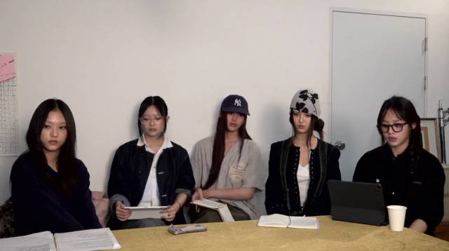 그룹 뉴진스. / 유튜브 채널 'nwjns'