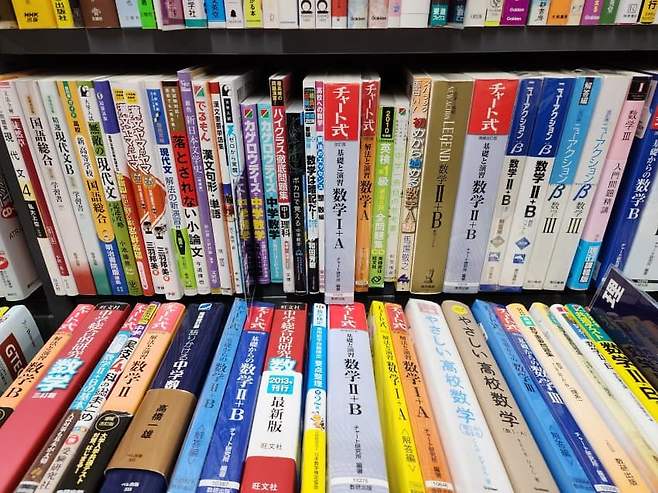 7fed8275b58b68f351ee8fe442807573dcd359b438a21a6ff20f9f32a4a76719