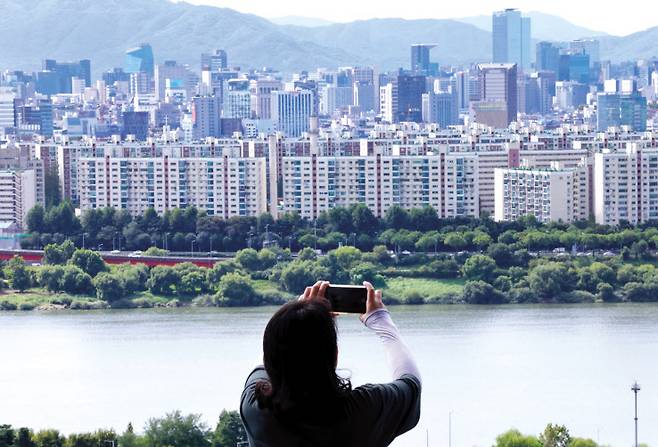 서울 압구정 일대 아파트 단지 모습 [연합]