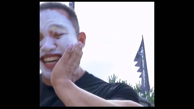 "남자가 무슨 선크림이야 " 선크림 처음 발라보는 남자