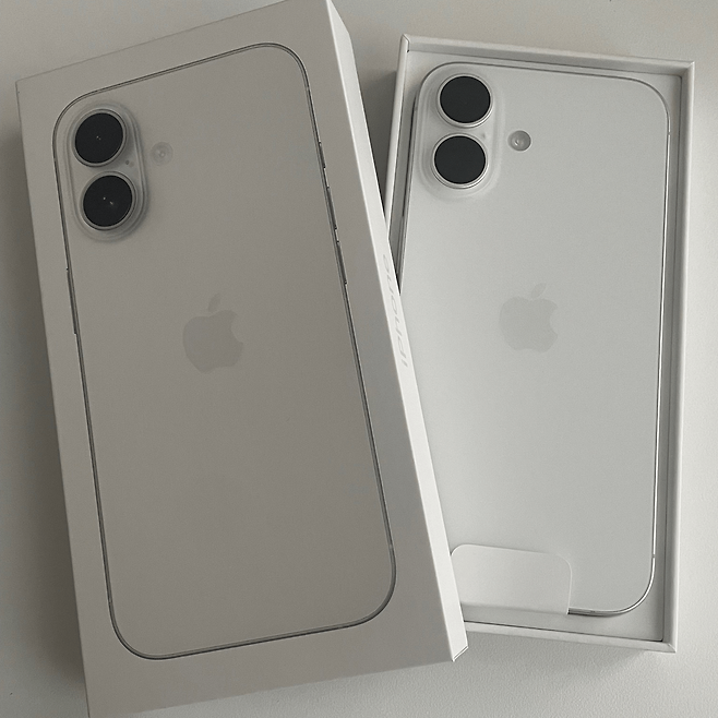 image.png 아이폰 16 시리즈 실물 샷.JPG