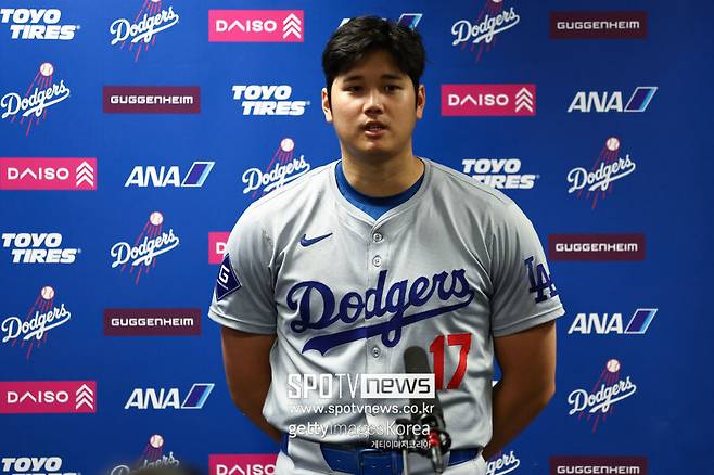 ▲ 오타니 쇼헤이는 경기 후 50-50 달성에 대해&nbsp; “기쁨과 안도감, 그리고 그간 많은 기록을 만들어온 선배들에게 존경심이 든다. 새로운 기록을 작성해 의미가 있는 경기였다”고 말했다.