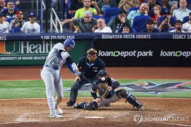 홈런 날리는 오타니 [AFP=연합뉴스]