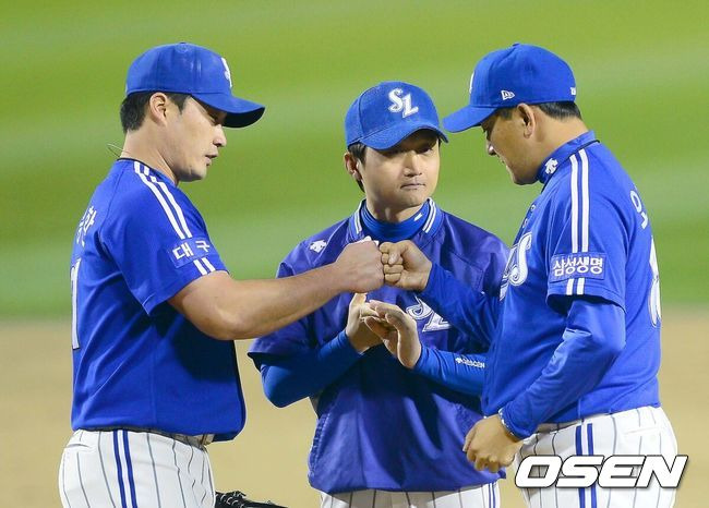 삼성 시절의 모습. 끝판왕 오승환에게 마무리를 맡기고 있다. OSEN DB