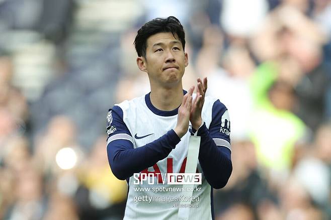 ▲ 21일 밤 11시 토트넘 홋스퍼와 브렌트포드가 2024-25시즌 잉글랜드 프리미어리그 5라운드를 펼친다. 대표팀 선후배인 손흥민과 김지수의 맞대결 가능성에 이목이 집중된 가운데 손흥민은 선발, 김지수는 대기 명단에 이름을 올렸다.