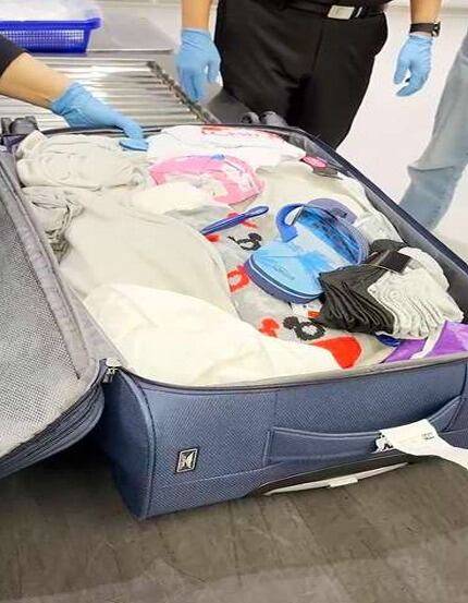 40대 홍콩인 A 씨가 8월13일 밀수하려 한 필로폰 약 20㎏. 사진은 기사 내용과 무관하다. / 인천지검 제공