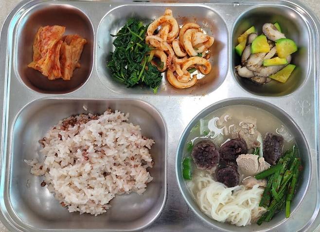 흑백요리사 급식대가님 실제 급식판 사진