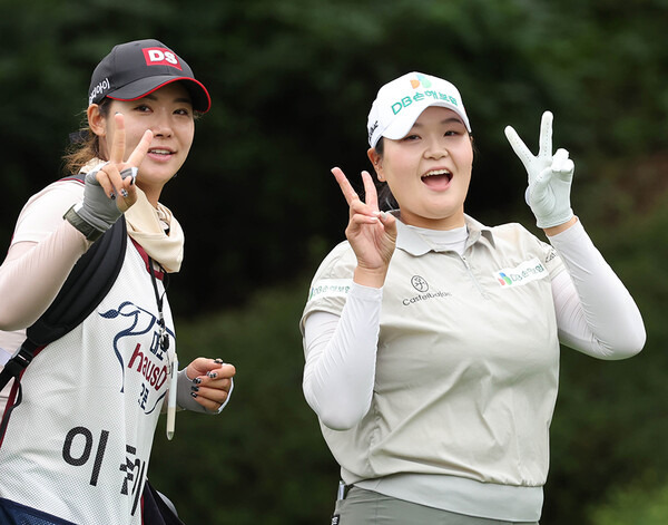 2024년 한국여자프로골프(KLPGA) 투어 대보 하우스디 오픈 우승 경쟁에 뛰어든 이준이 프로. 사진제공=KLPGA