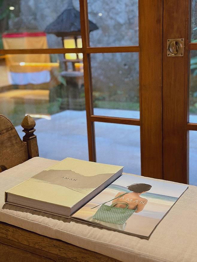 크림색과 해변 색채 / 사진=권효정 기자