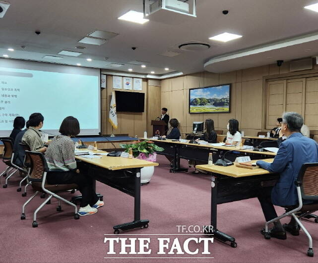 최근 공주시가 집현실에서 진로교육센터 착수보고회를 열고 있다. /공주시