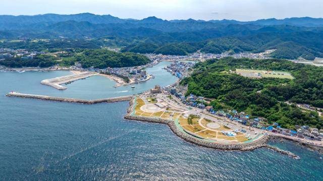 경북 영덕군 강구면 강구항 전경. 영덕군 제공