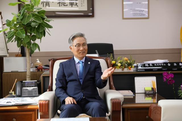 김재구 총장은 "대학 특성화로 전공별 교육의 질을 더욱 높여 경남 전략산업의 중추적인 역할을 할 수 있는 전문기술인 양성에 주력하겠다"고 포부를 밝혔다. 경남도립거창대학 제공