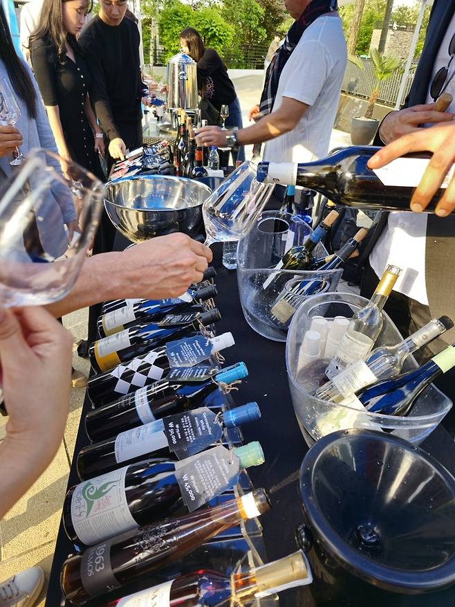 반얀트리 호텔 오아시스 선셋 와인 마켓. 최현태 기자