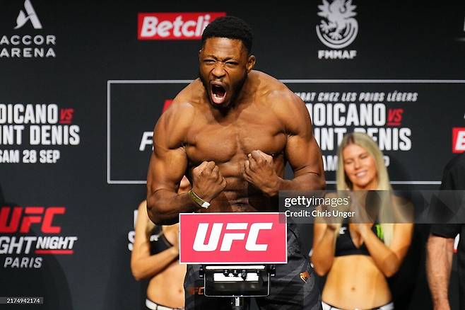 gettyimages-2174942174-2048x2048.jpg 몇시간후 시작하는 UFC 프랑스 대회 페이스 오프 ㄷㄷㄷ(한국인 참가)