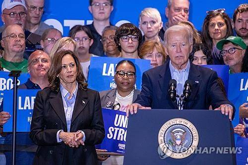 바이든(우) 대통령과 해리스 부통령 [UPI 연합뉴스 자료사진.재판매 및 DB금지]
